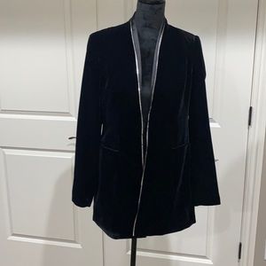 tahari velvet blazer